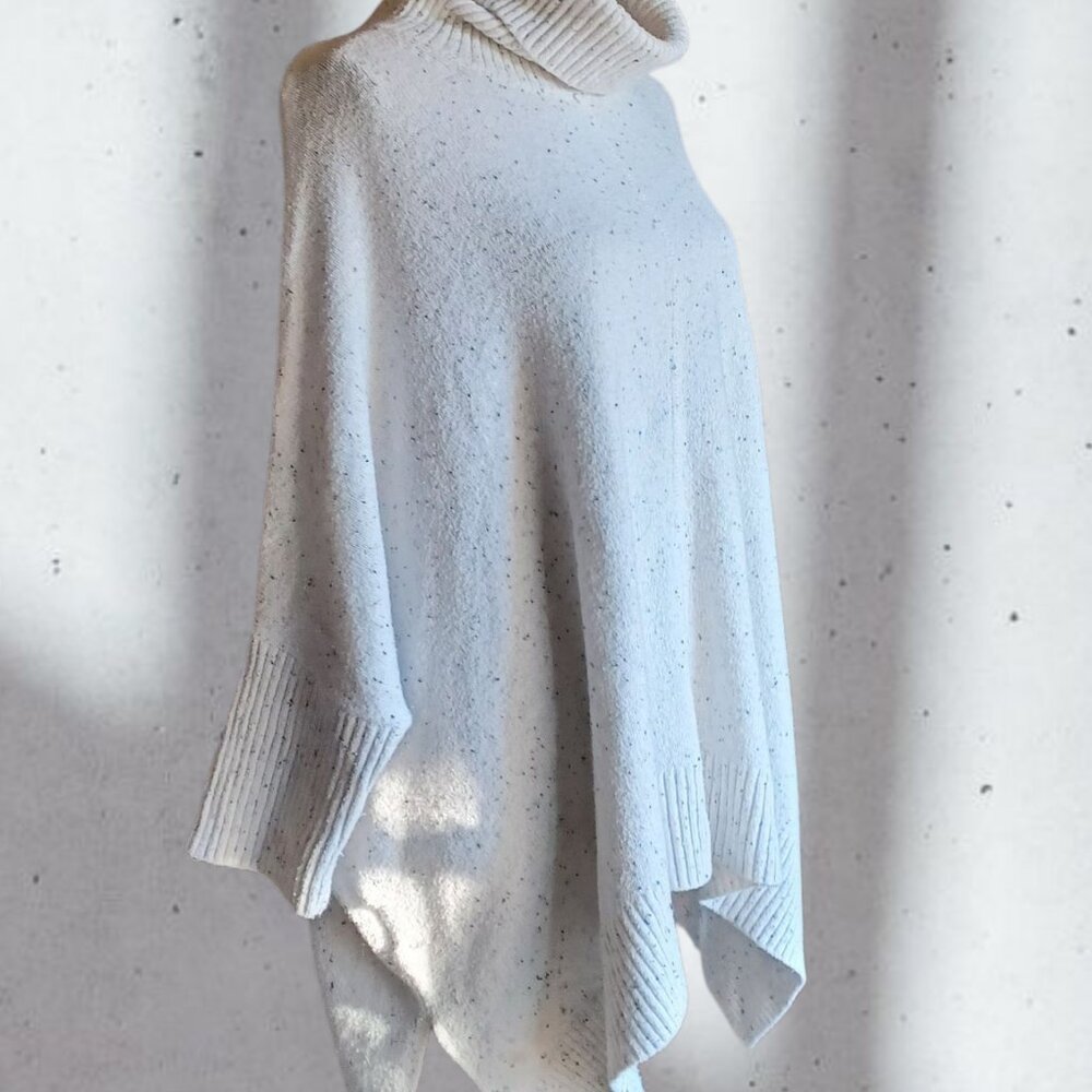 LOFT Oversized Batwing Cream Ultra Soft Turtleneck Sweater, size Large